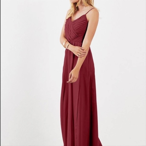Dove & Dahlia Dresses & Skirts - Dove & Dahlia Camille Weddington Way Dress Size 8